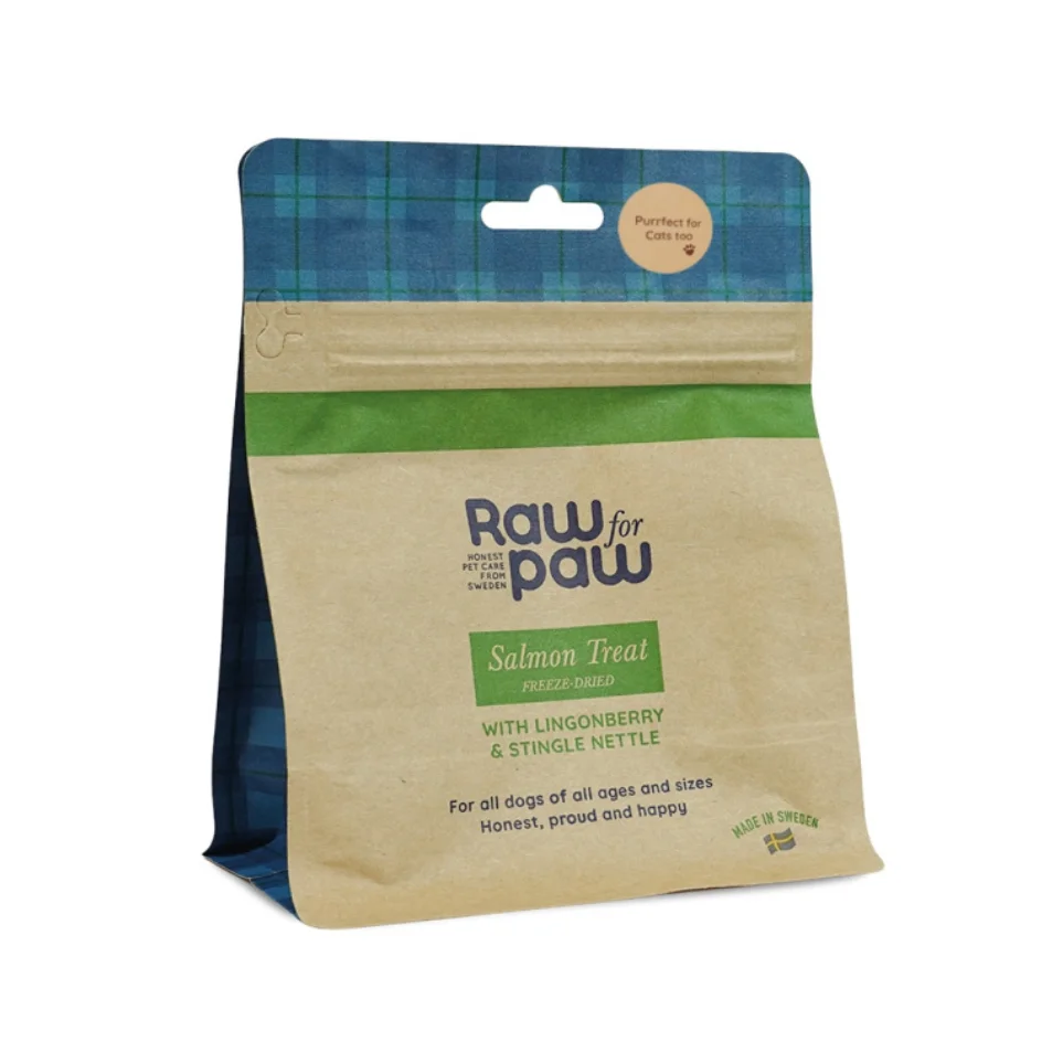 RAW for PAW Salmon liofilizowane przysmaki z łososia z borówką i pokrzywą 50 g