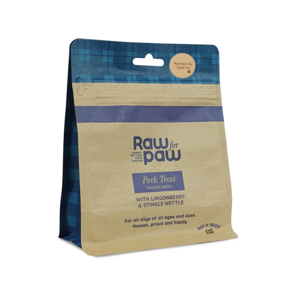 RAW for PAW Pork liofilizowane przysmaki z wieprzowiny z borówką i pokrzywą 50 g